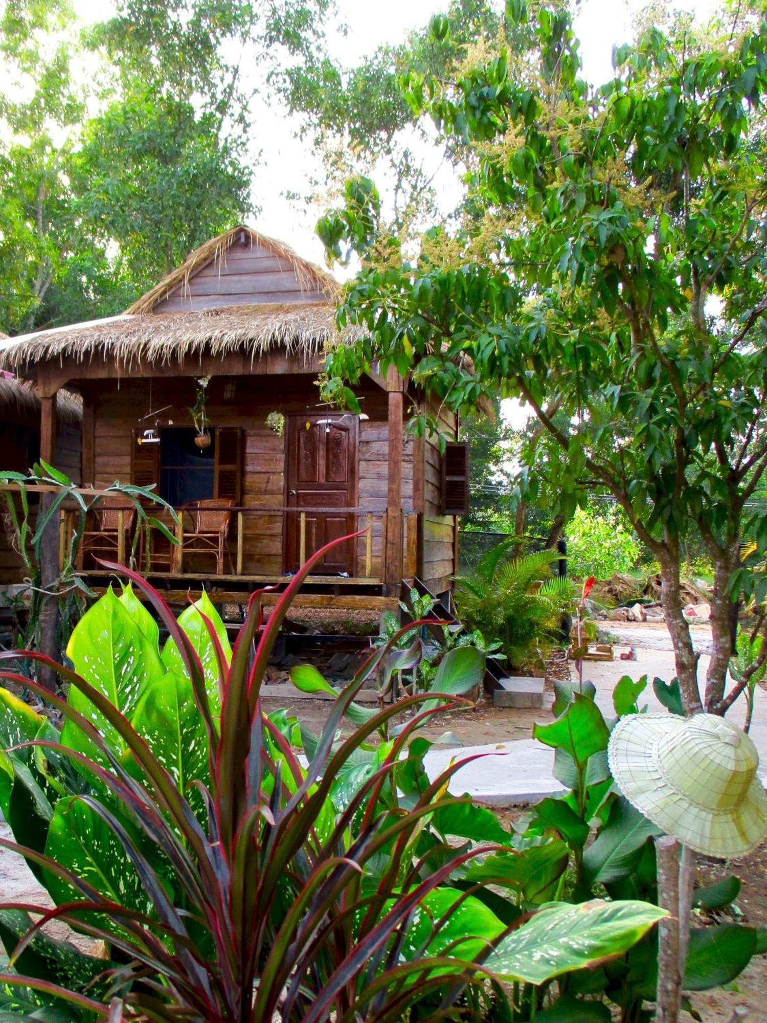 Om Home Sihanoukville Pokoj fotografie